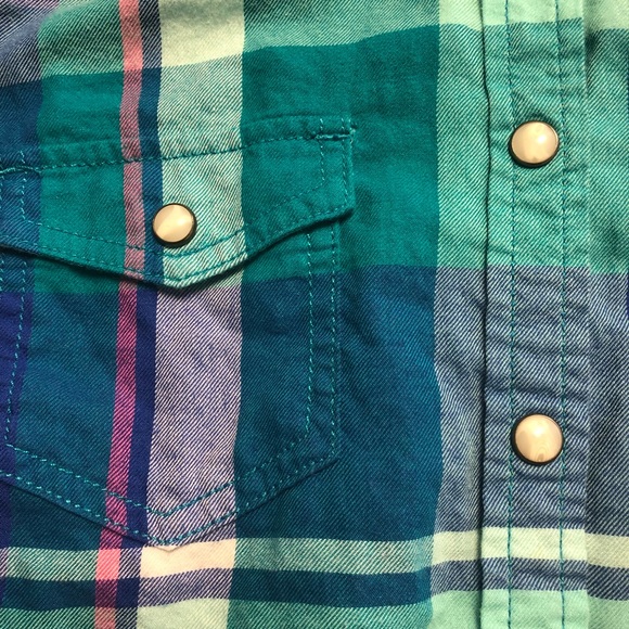 🔥AMERICAN EAGLE Button Top - Picture 3 of 7